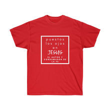 Load image into Gallery viewer, Puestos los ojos en Jesus Cotton Tee
